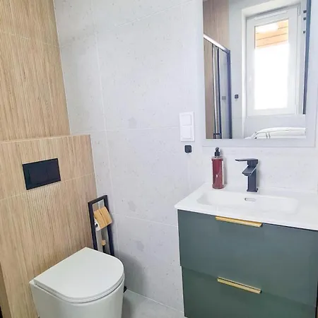 Apartment 2a Na Ul Wiejskiej 32c *
